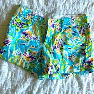 Lilly Pulitzer Callahan Shorts size 2
